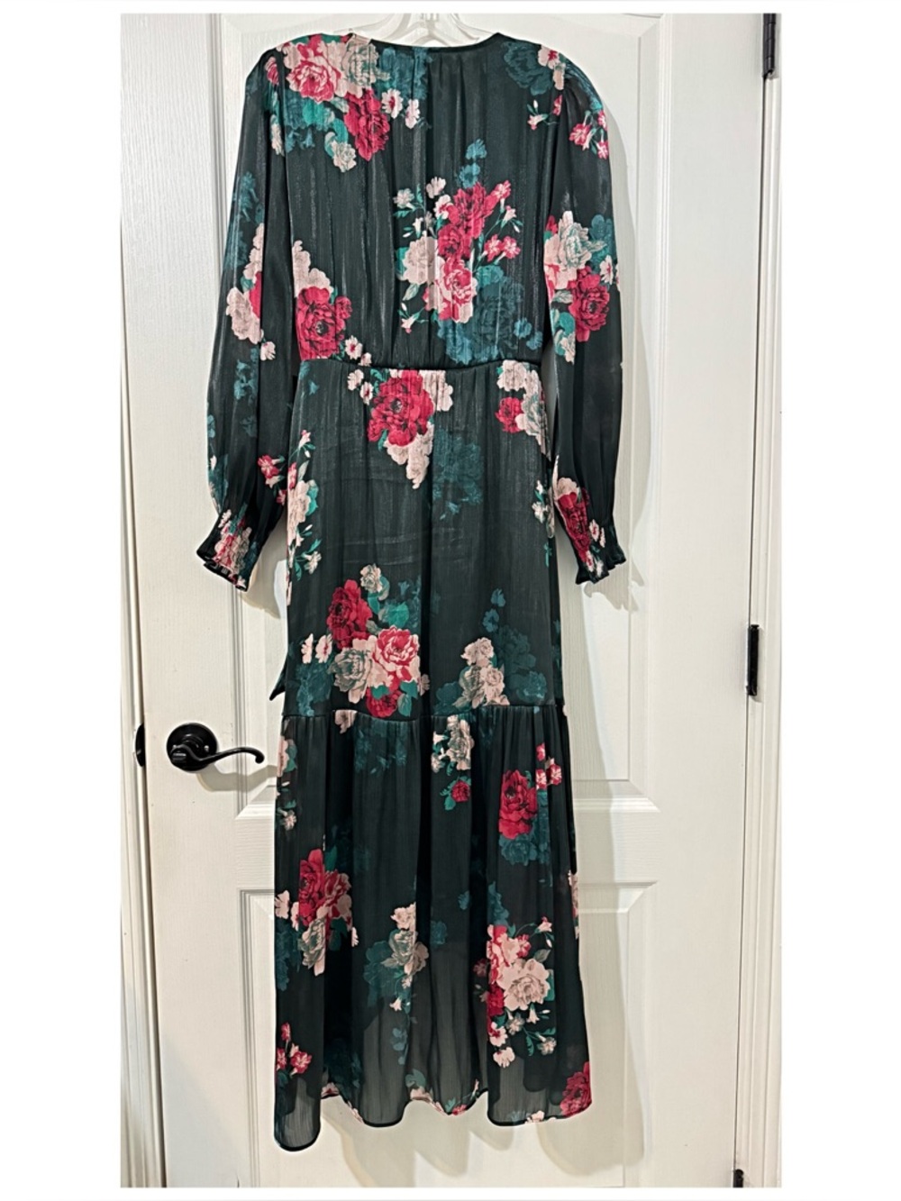 LC Lauren Conrad wrap floral print dress - Picture 4 of 15